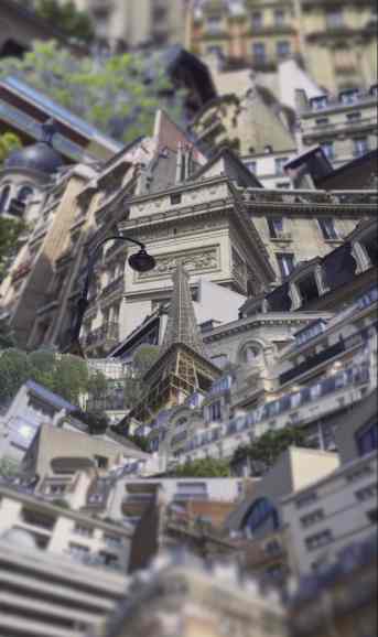Shinichi Tsuchiya: Paris.